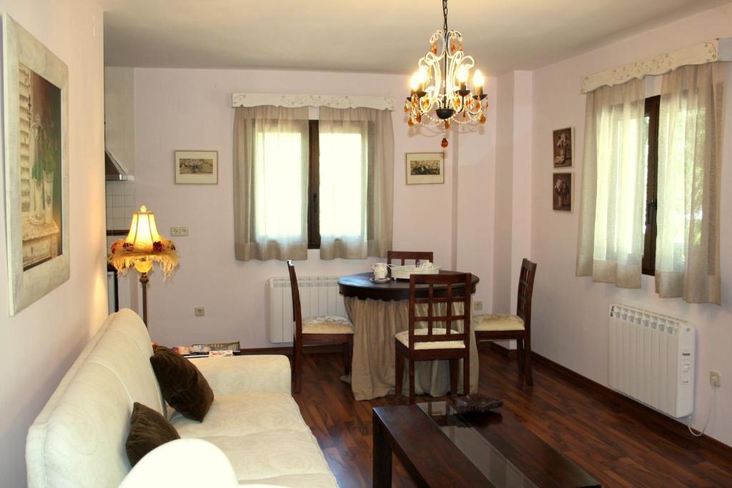 El Horreo Apartment Miraflores de la Sierra Cameră foto