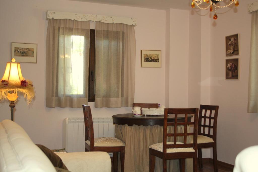 El Horreo Apartment Miraflores de la Sierra Cameră foto